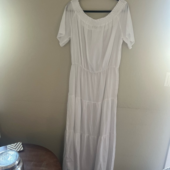 NWT White Maxi Dress, great for beach, vacation, weekend vibes. XXL - Picture 2 of 4